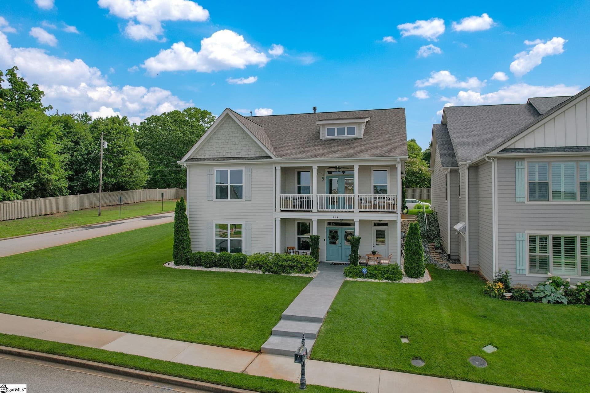 Property image 2 at 914 Blue Moon Street, Taylors, SC 29687