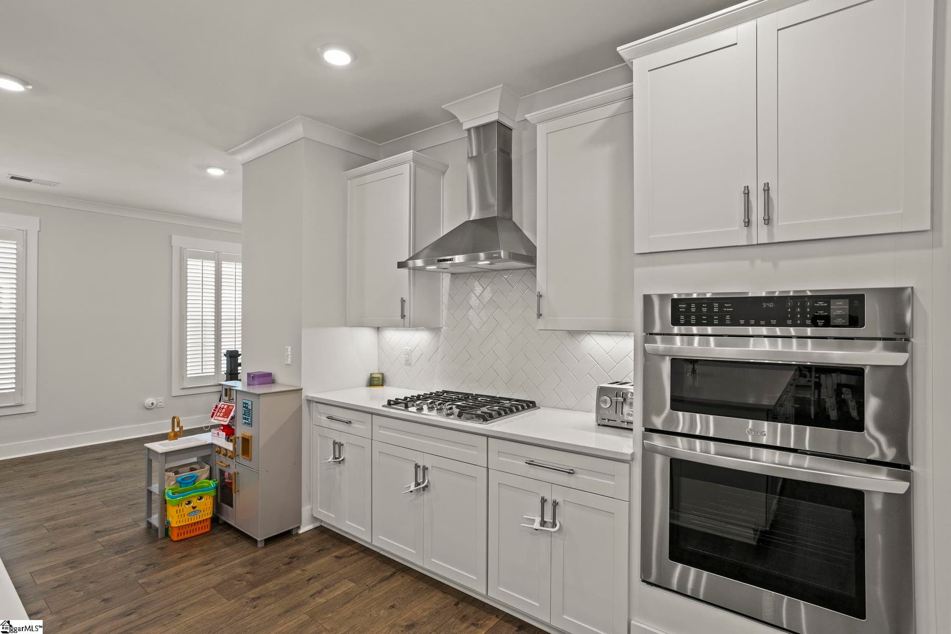 Property image 3 at 542 Coolwater Drive, Taylors, SC 29687