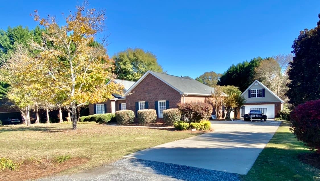 Property image 2 at 106 Engram Lane, Anderson, SC 29621