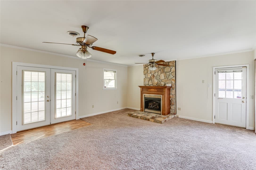 Property image 4 at 111 Eastwood Circle, Westminster, SC 29693