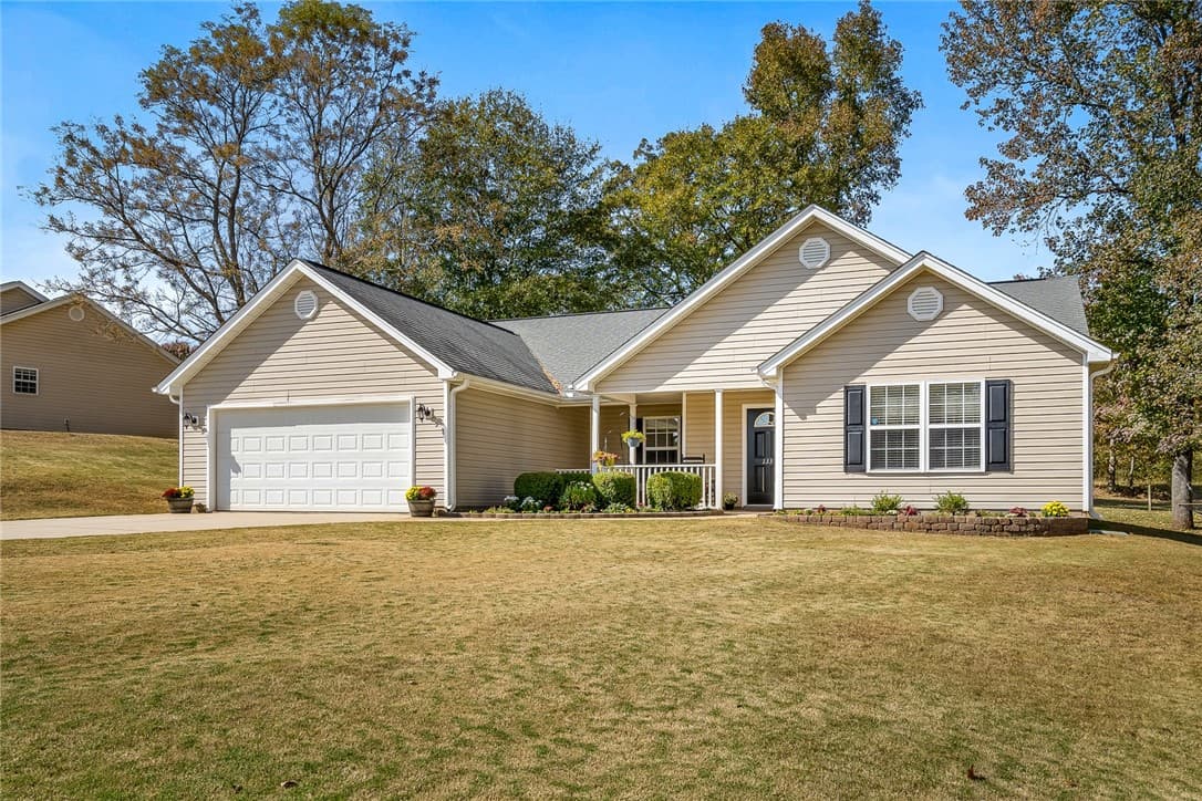 Property image 3 at 133 Stanmoore Drive, Anderson, SC 29621