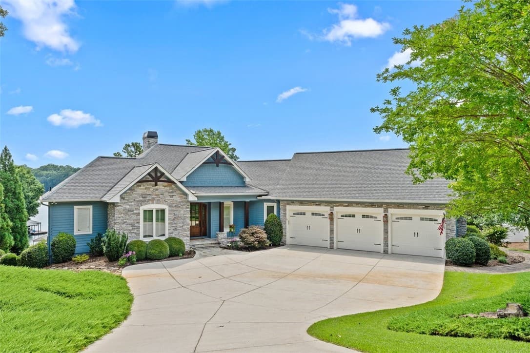 Property image 1 at 357 Stardust Lane, Seneca, SC 29672