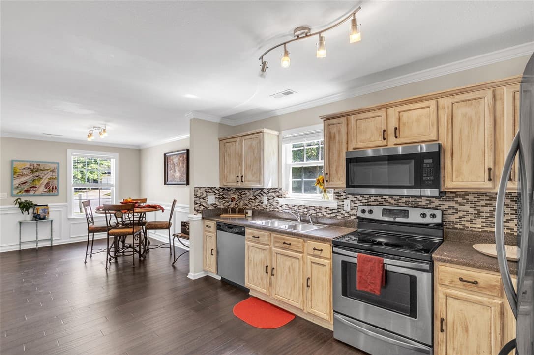 Property image 5 at 90 Birdsong Lane, Taylors, SC 29687