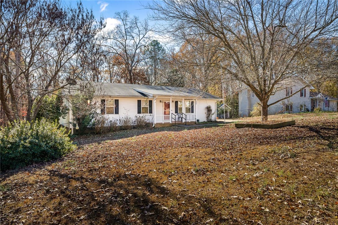 Property image 3 at 206 Dogwood Court, Piedmont, SC 29673