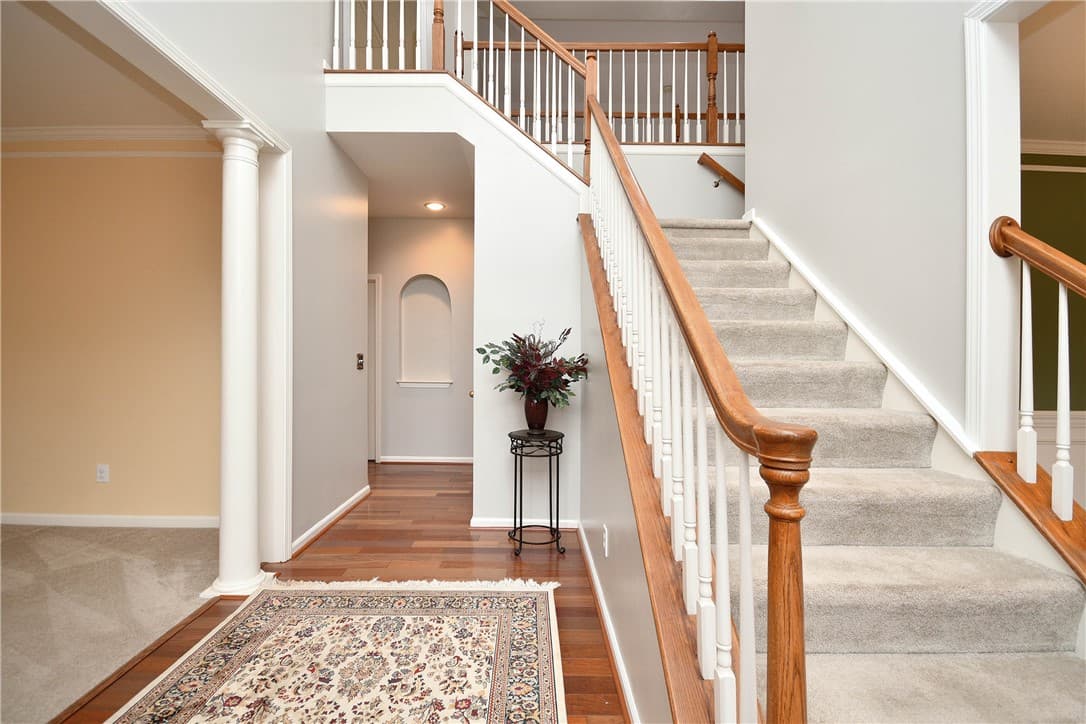 Property image 2 at 121 Ivory Glen Court, Greenville, SC 29611