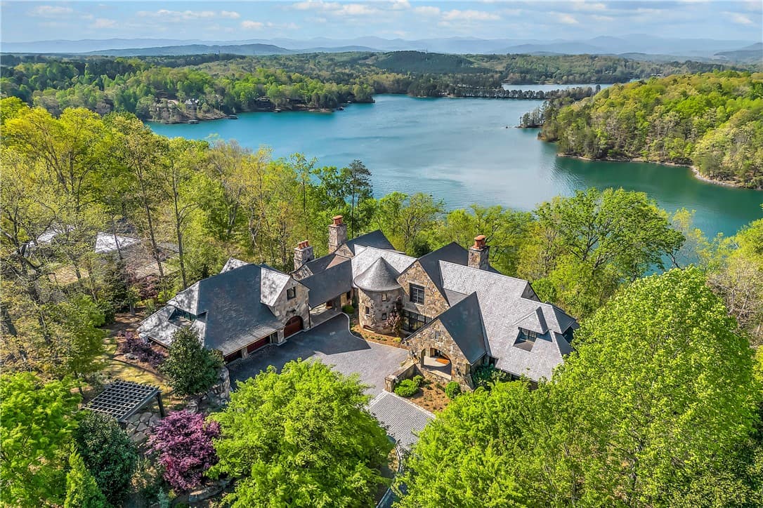 The Reserve At Lake Keowee