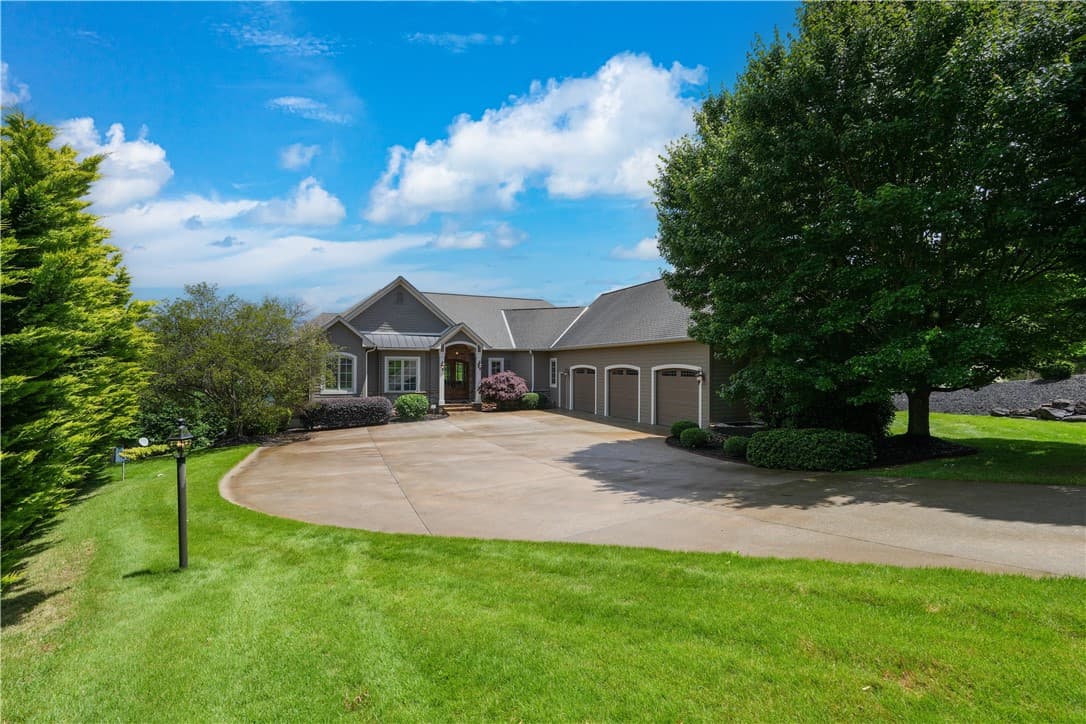 Property image 3 at 363 Stardust Lane, Seneca, SC 29672