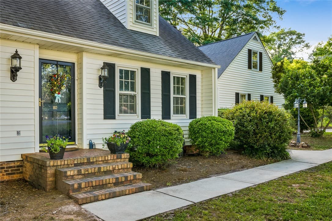 Property image 2 at 102 Cameron Way, Anderson, SC 29621