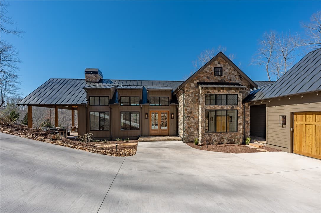 106 Peninsula Court