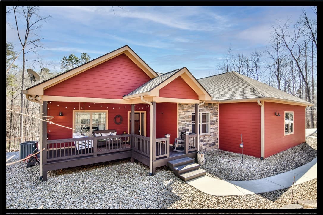 Property image 1 at 160 Julie Way, Pickens, SC 29671