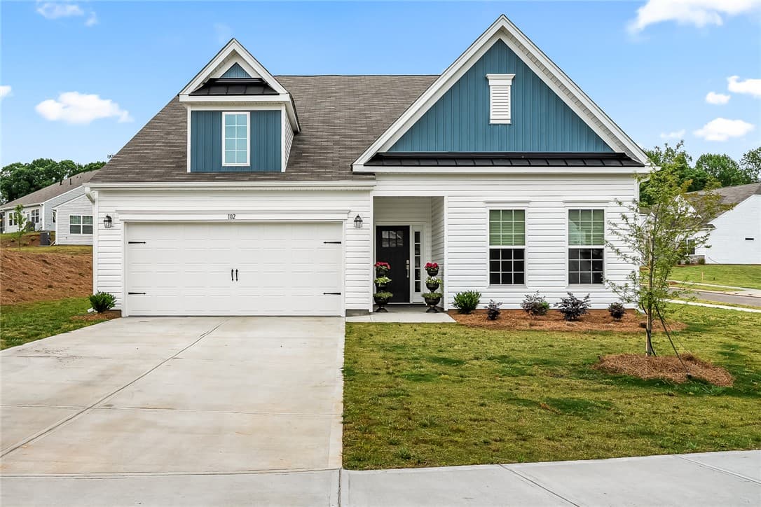 Property image 1 at 102 Penrose Circle, Central, SC 29630