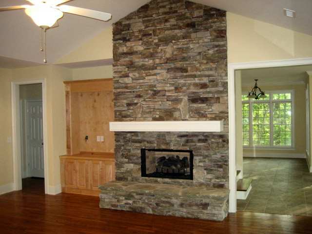 Property image 3 at 627 Seminole Point, Fair Play, SC 29643