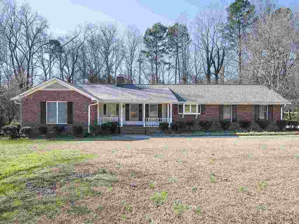 Property image 1 at 304 Warrington Drive, Easley, SC 29642