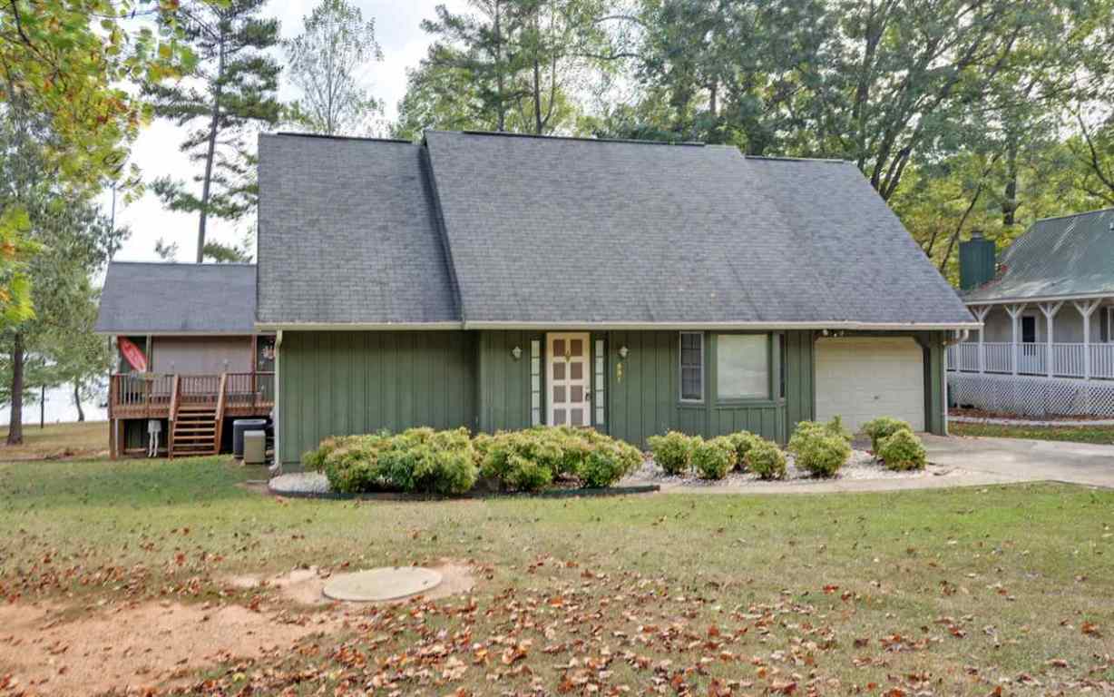 Property image 1 at 591 Rue Cezzan, Lavonia, GA 30553