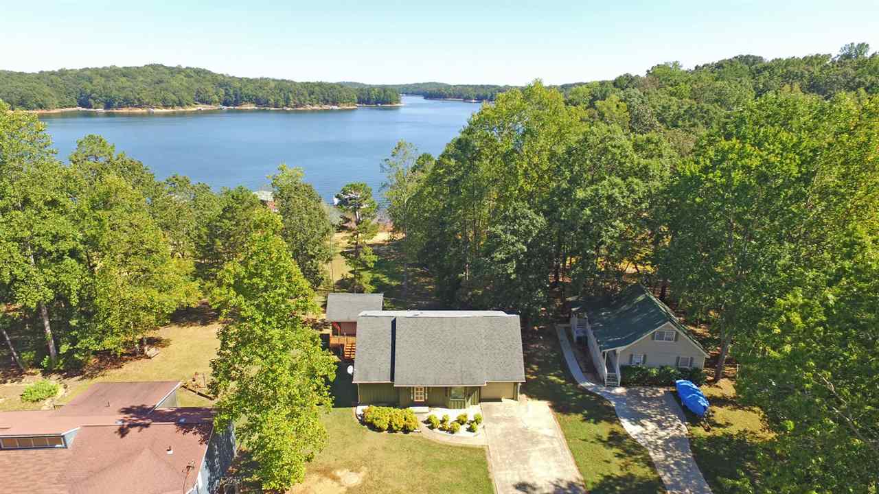 Property image 3 at 591 Rue Cezzan, Lavonia, GA 30553