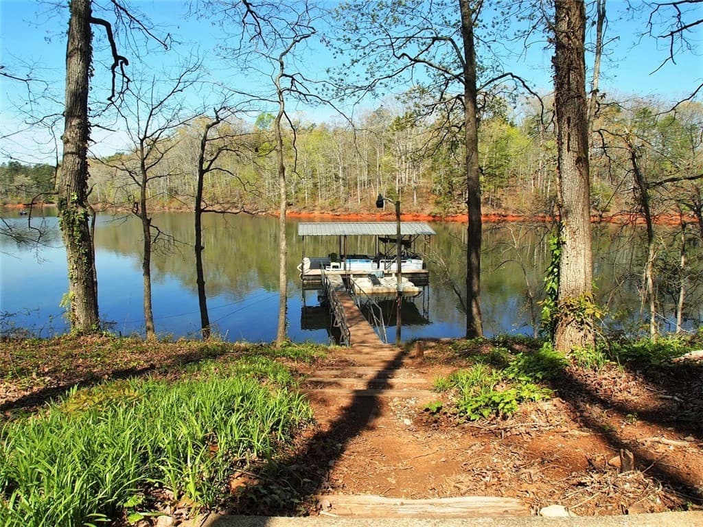 Property image 2 at 1021 Arrowhead Point, Anderson, SC 29625