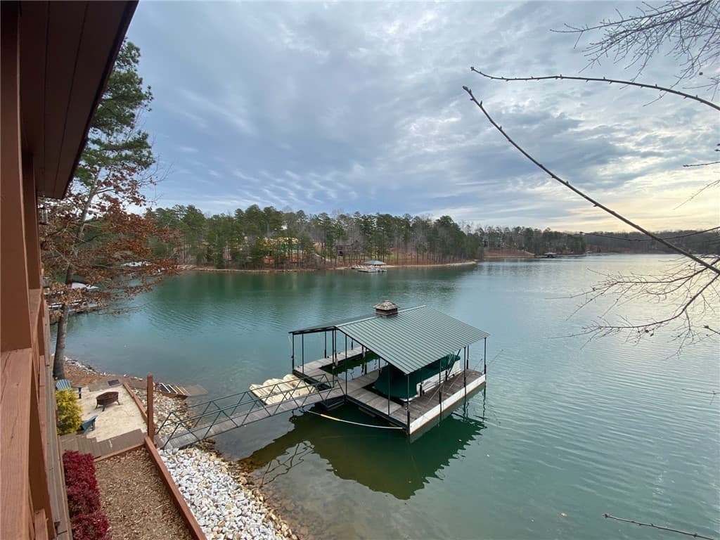 Property image 3 at 223 Serenity Bay Drive, Seneca, SC 29672