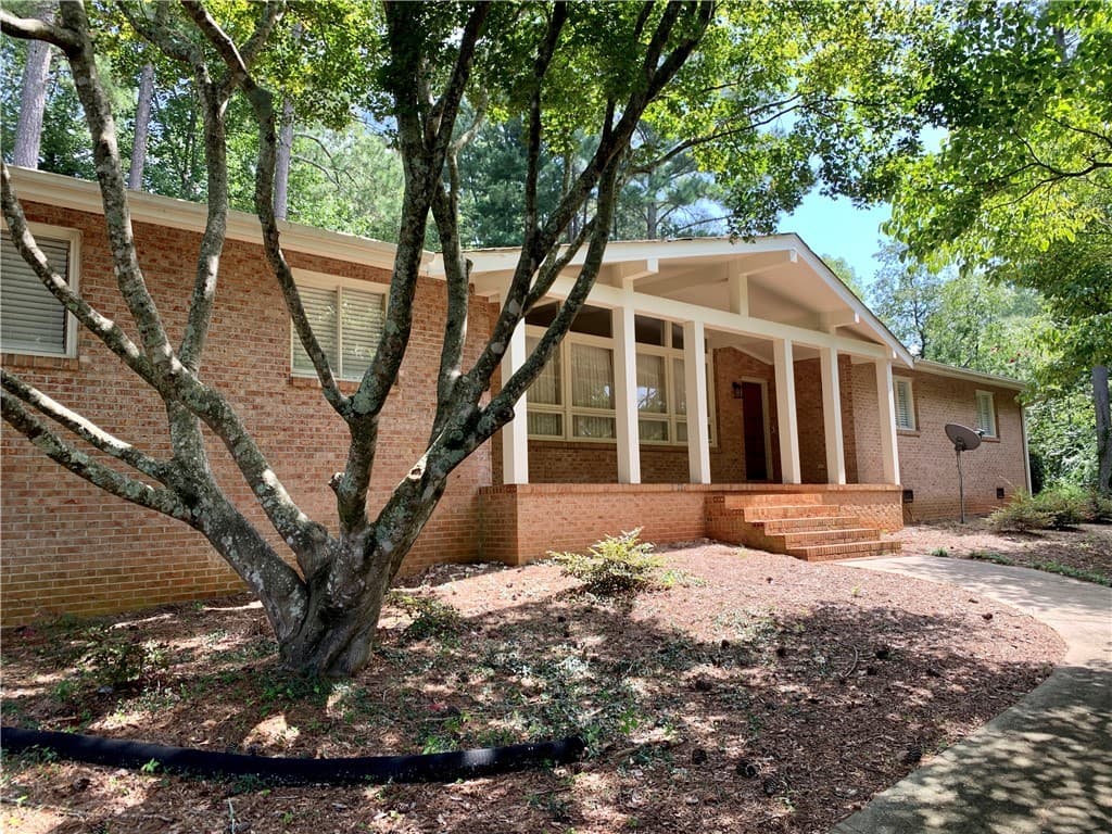 Property image 2 at 102 Carteret Court, Clemson, SC 29631