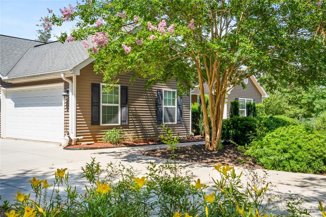 Property image 5 at 201 Inlet Drive, Anderson, SC 29625